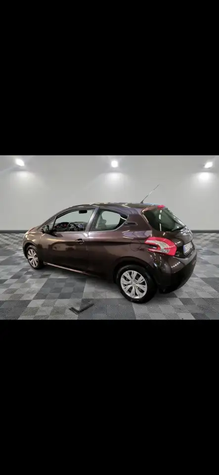 Peugeot 208 208 — photo 7