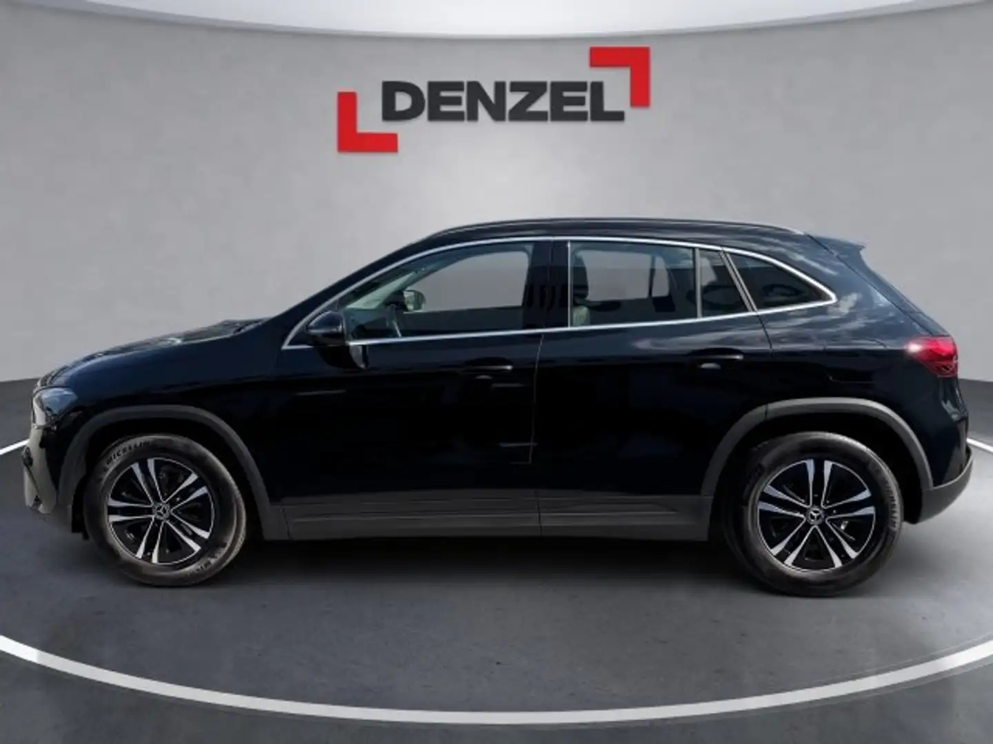 Mercedes-Benz GLA 180 GLA 180 Schwarz - 2