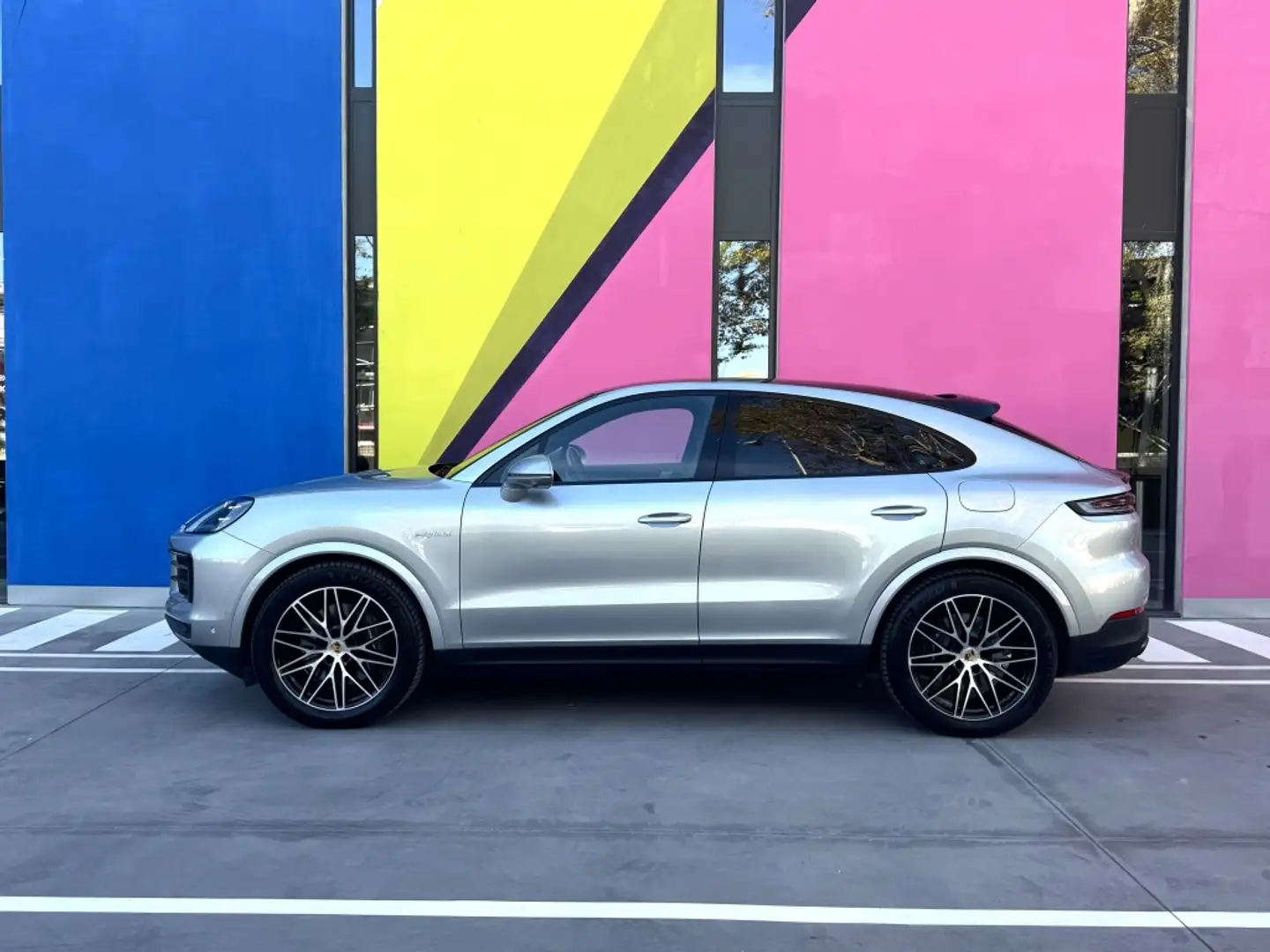 Porsche Cayenne Coupé E-Hybrid Aut. Gris - 2