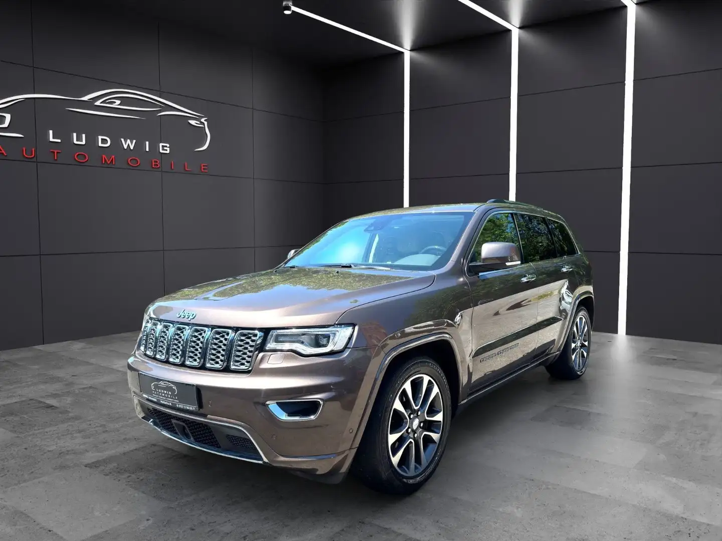 Jeep Grand Cherokee 3.0 CRD Overland TOP /EURO6/TOP Brun - 1