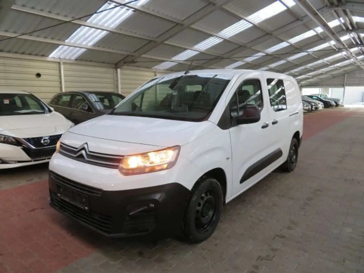 Citroen Berlingo 5 Sitzer,Control XL/L2 Doppelkabine Var Blanc - 2