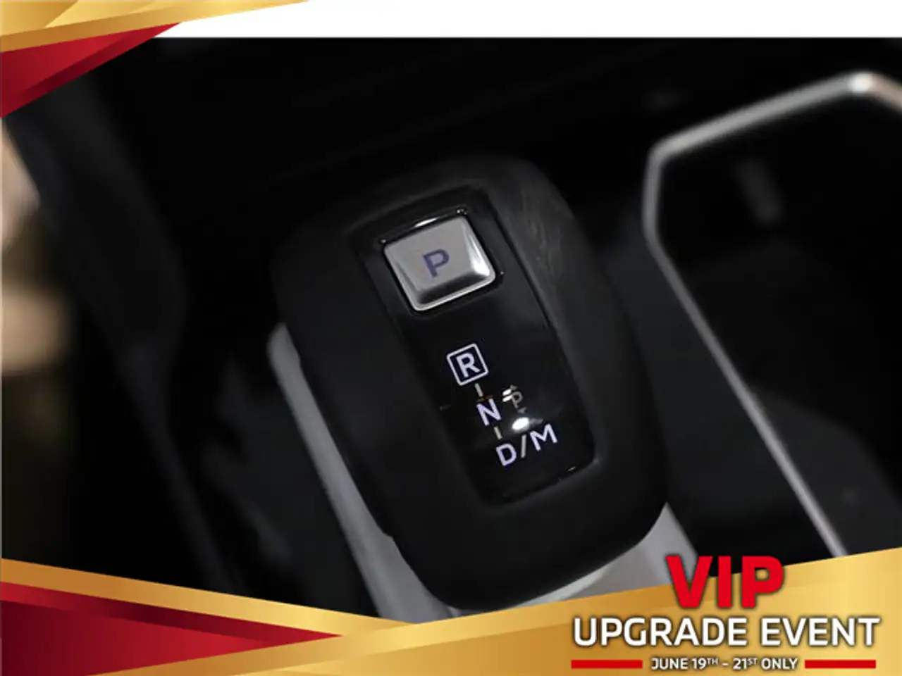 Mitsubishi Outlander снимка Mitsubishi Outlander