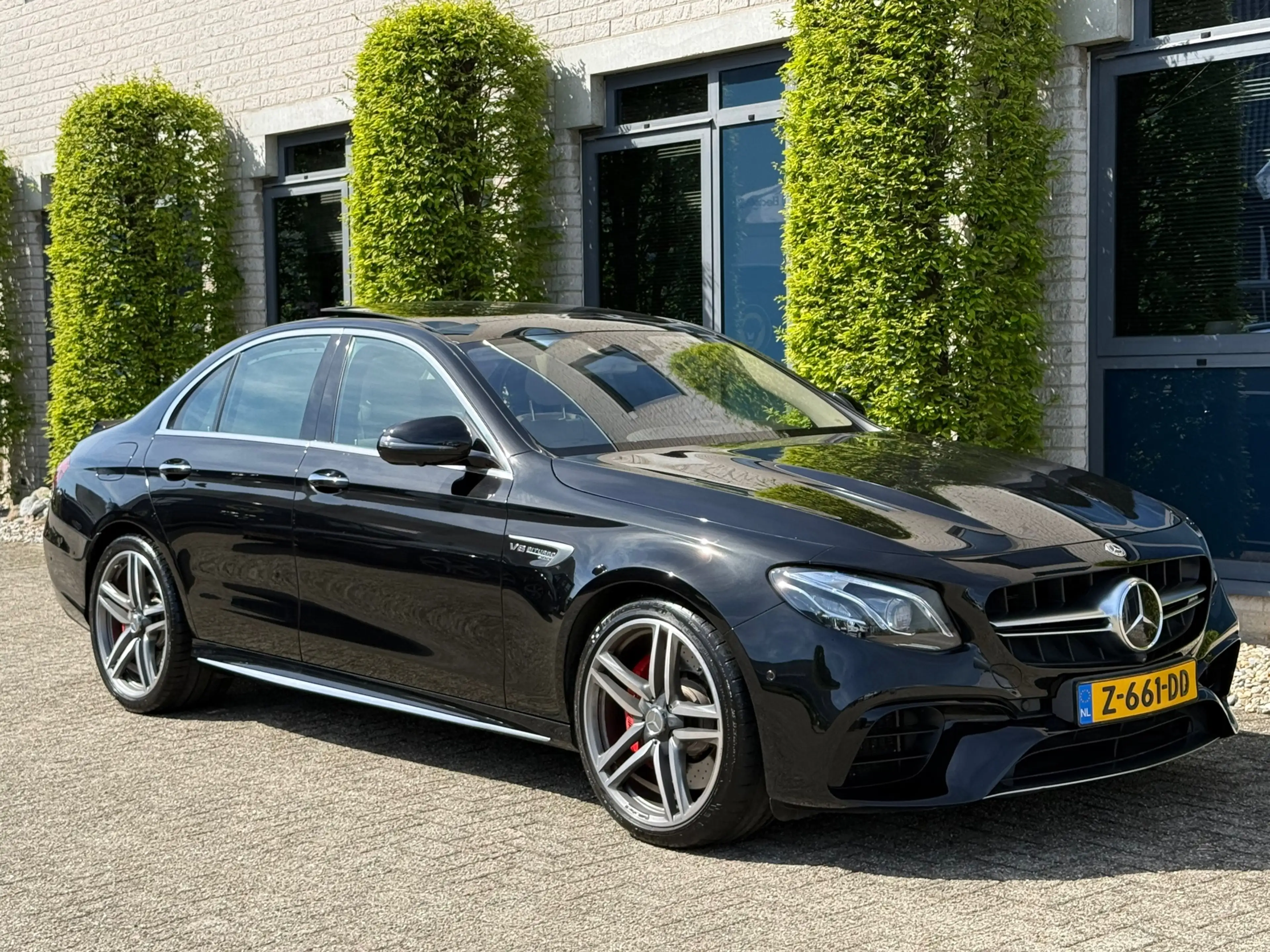 Mercedes-Benz E 63 AMG E S 4MATIC Premium Plus — photo 6