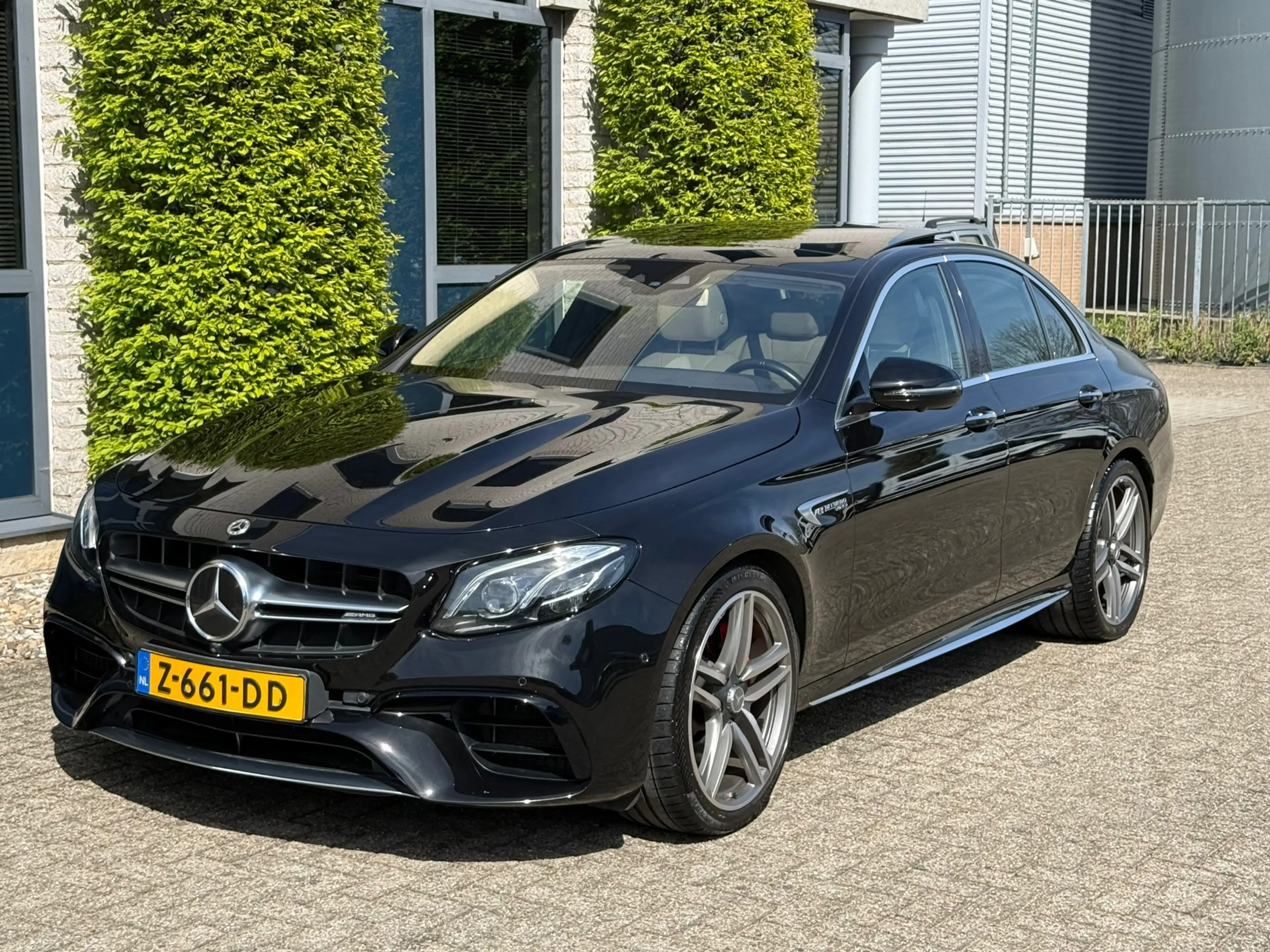 Mercedes-Benz E 63 AMG E S 4MATIC Premium Plus