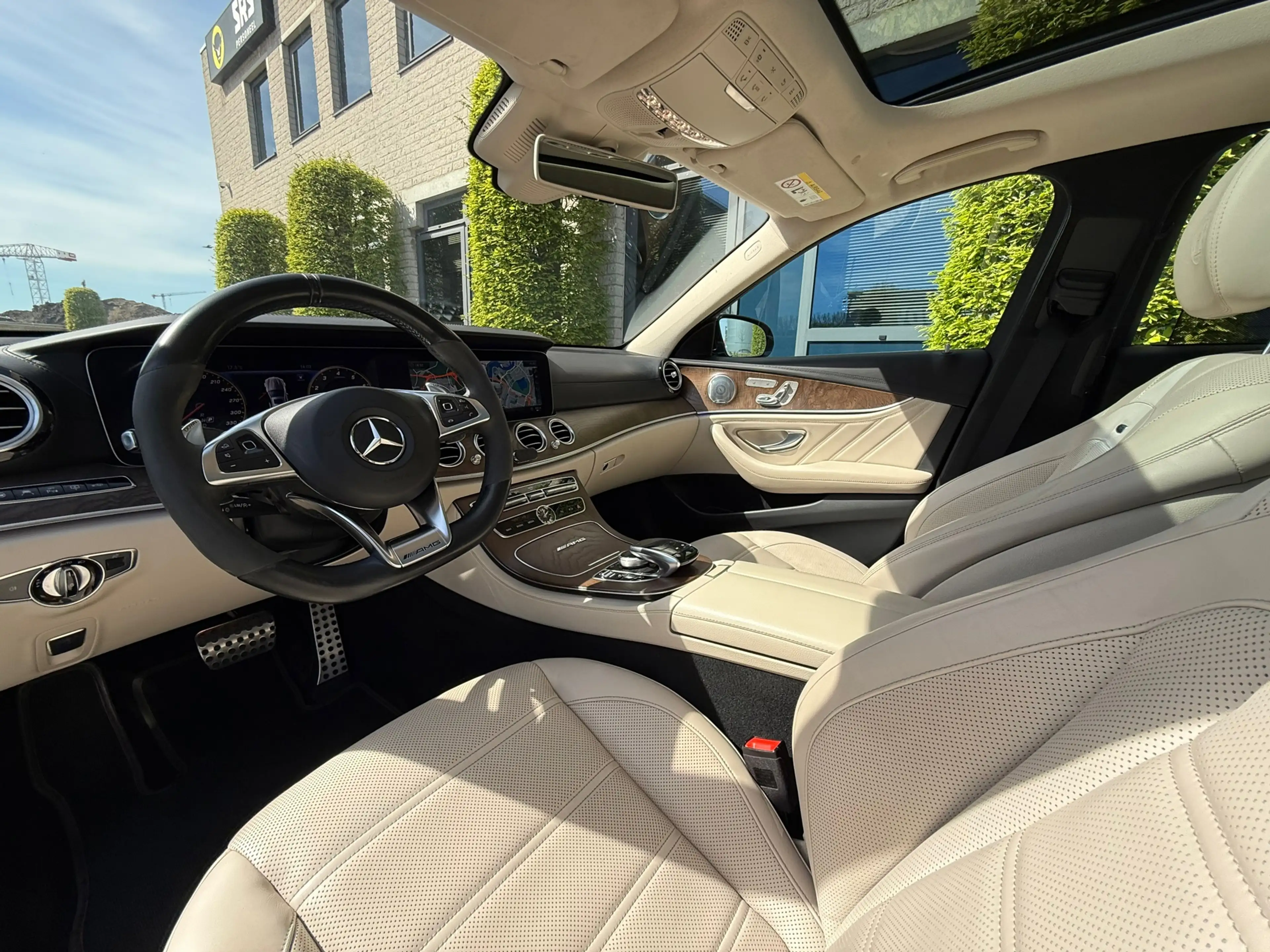 Mercedes-Benz E 63 AMG E S 4MATIC Premium Plus — photo 7