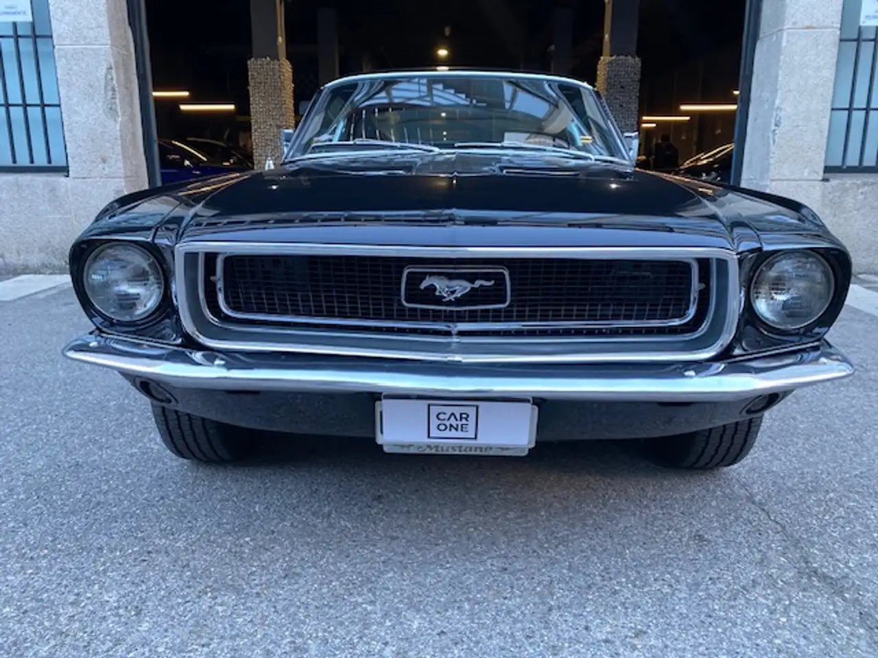 Ford Mustang Fastback Aut., foto 10