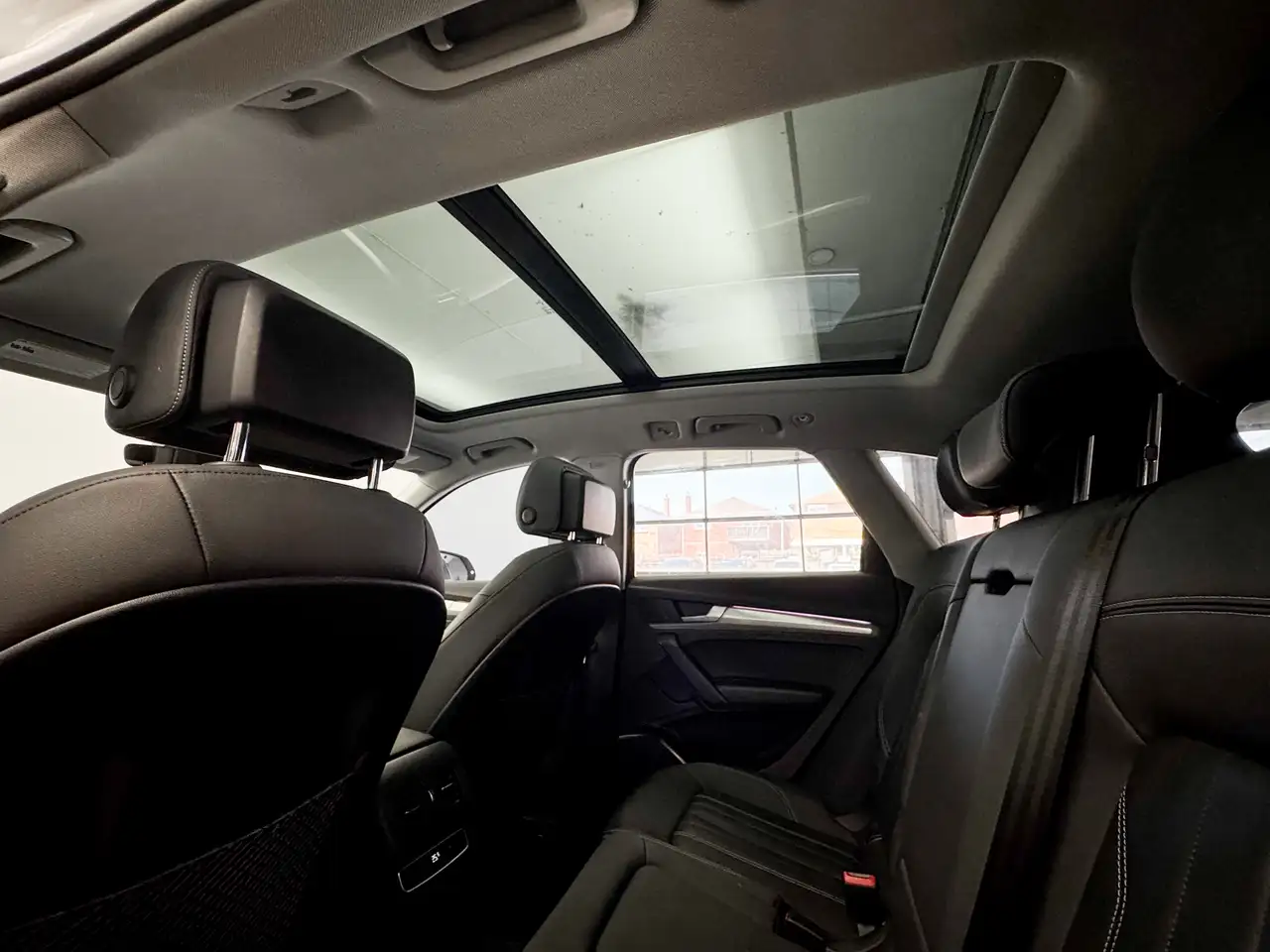 Audi Q5 снимка Audi Q5