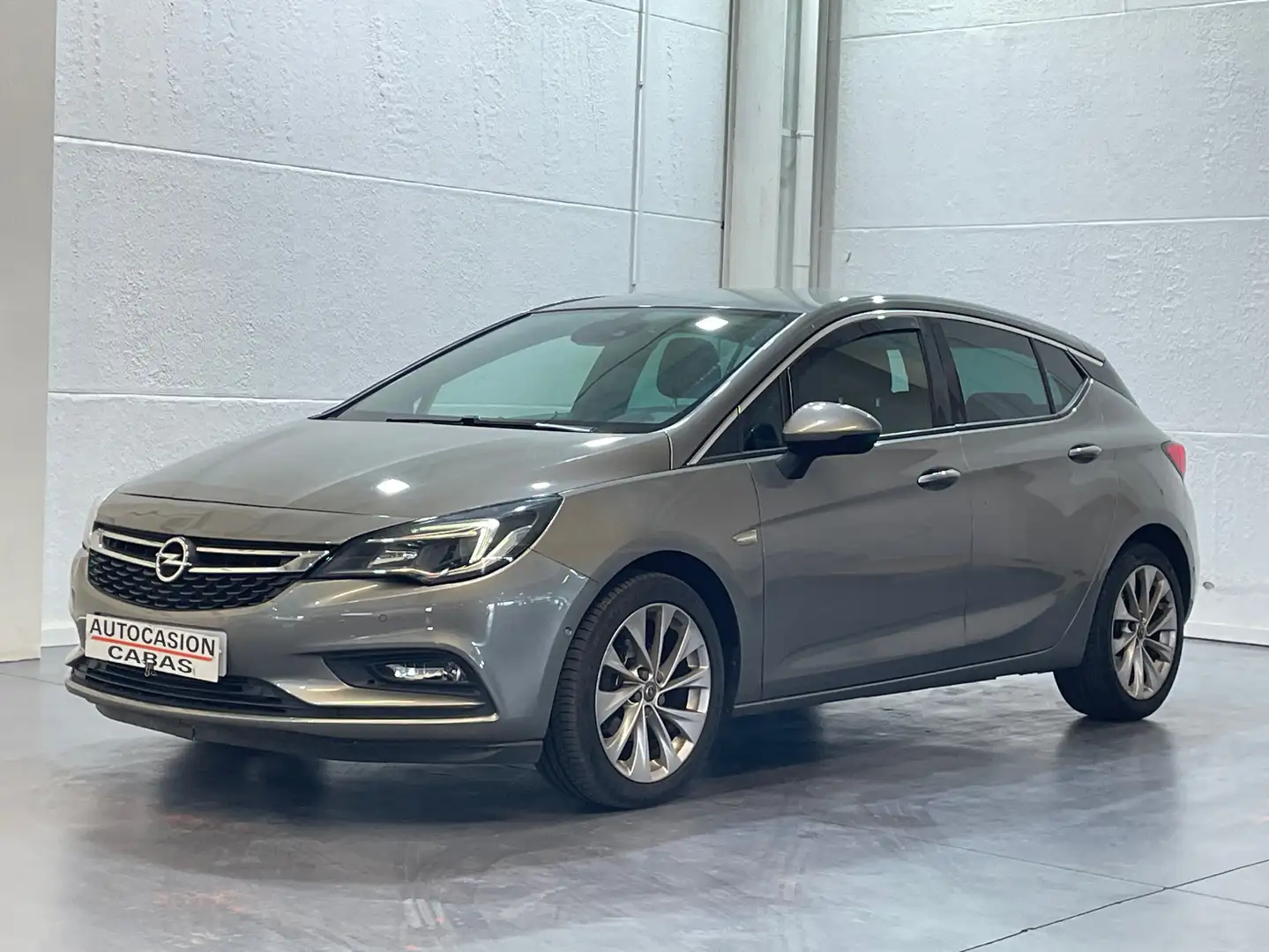 Opel Astra 1.4T S/S Dynamic 150 Gris - 1