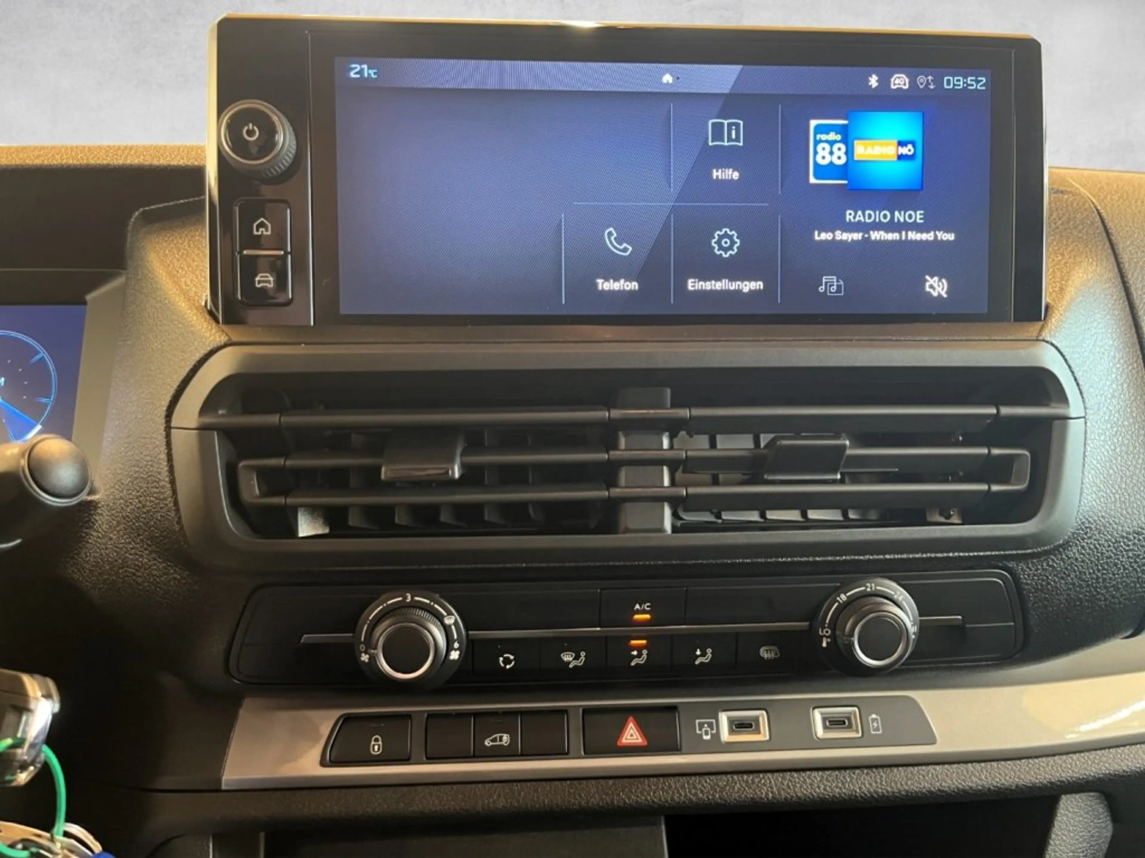 Peugeot Expert KW XL BHDI 120 S&S Manuell — photo 15