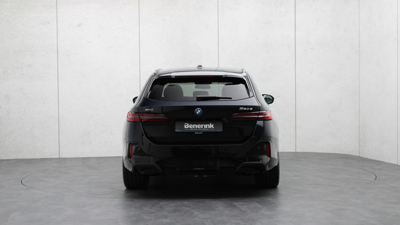 BMW 550 5-serie Touring 550e xDrive M-Sport Pro | Bowers & — photo 31