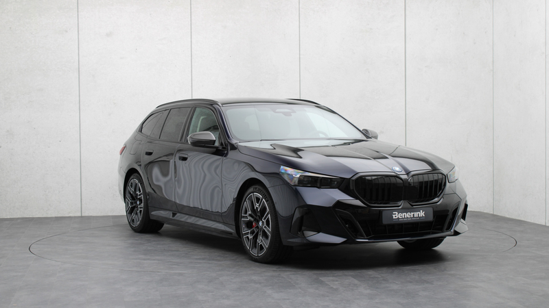 BMW 550 5-serie Touring 550e xDrive M-Sport Pro | Bowers & — photo 5