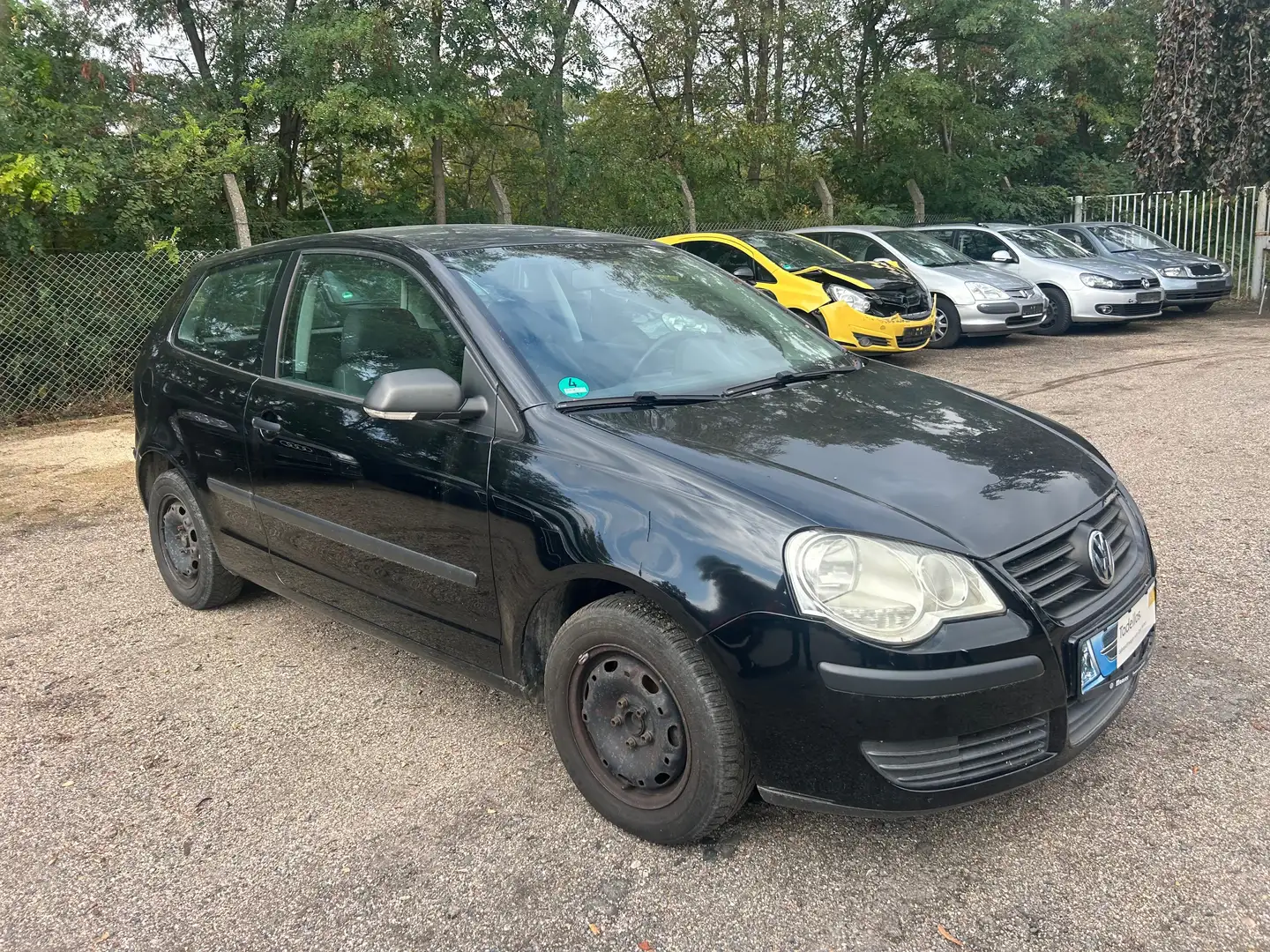 Volkswagen Polo Trendline Schwarz - 2