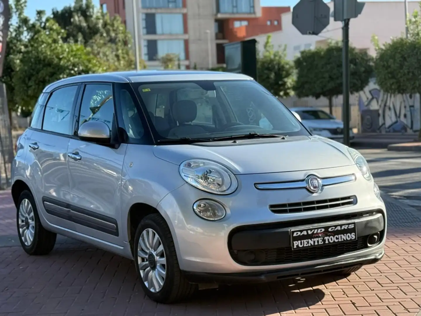 Fiat 500L 1.3Mjt II S&S Trekking Lite 85 Grijs - 1