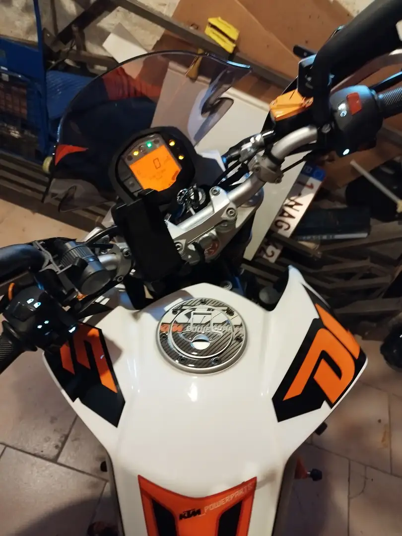 KTM 200 Duke Bauletto. Marmitta Arrow . Parabrezza. Wit - 2