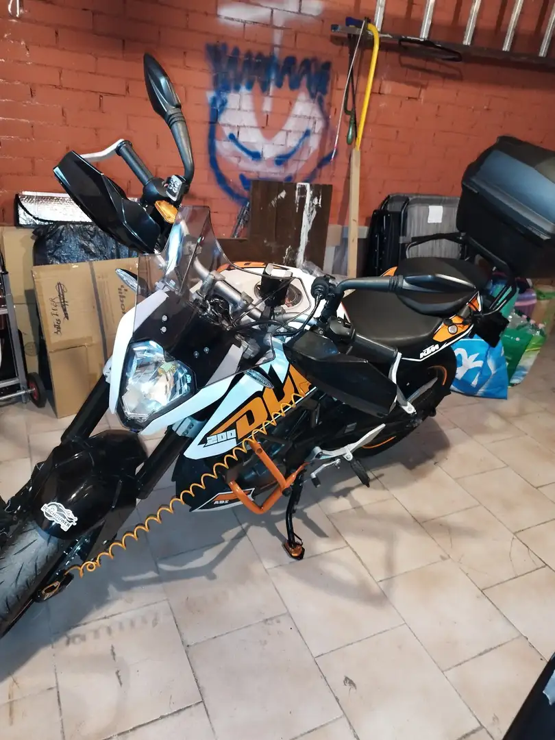 KTM 200 Duke Bauletto. Marmitta Arrow . Parabrezza. Wit - 1
