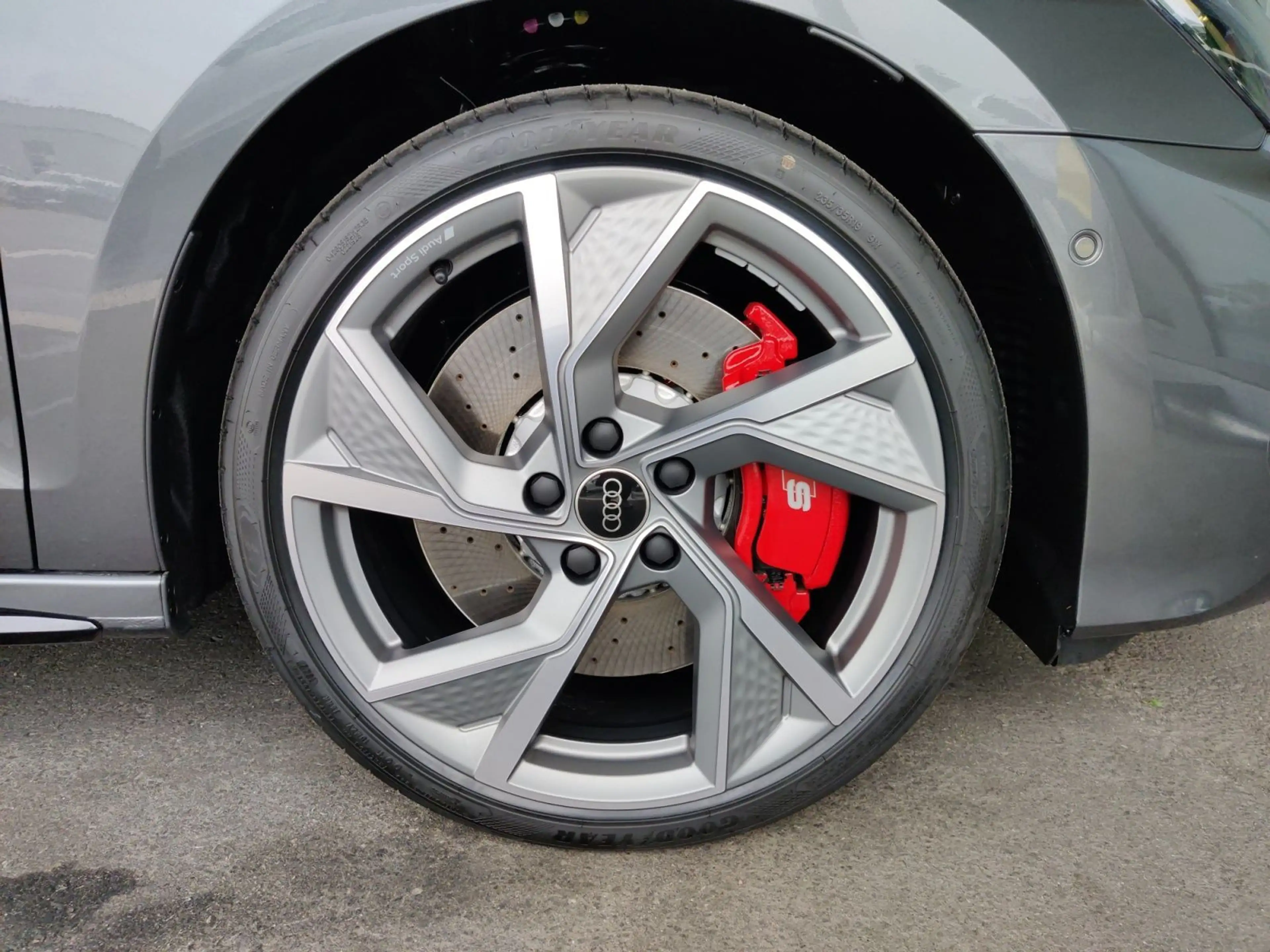 Audi S3 TFSI quattro S-Tronic 245 kW — photo 14