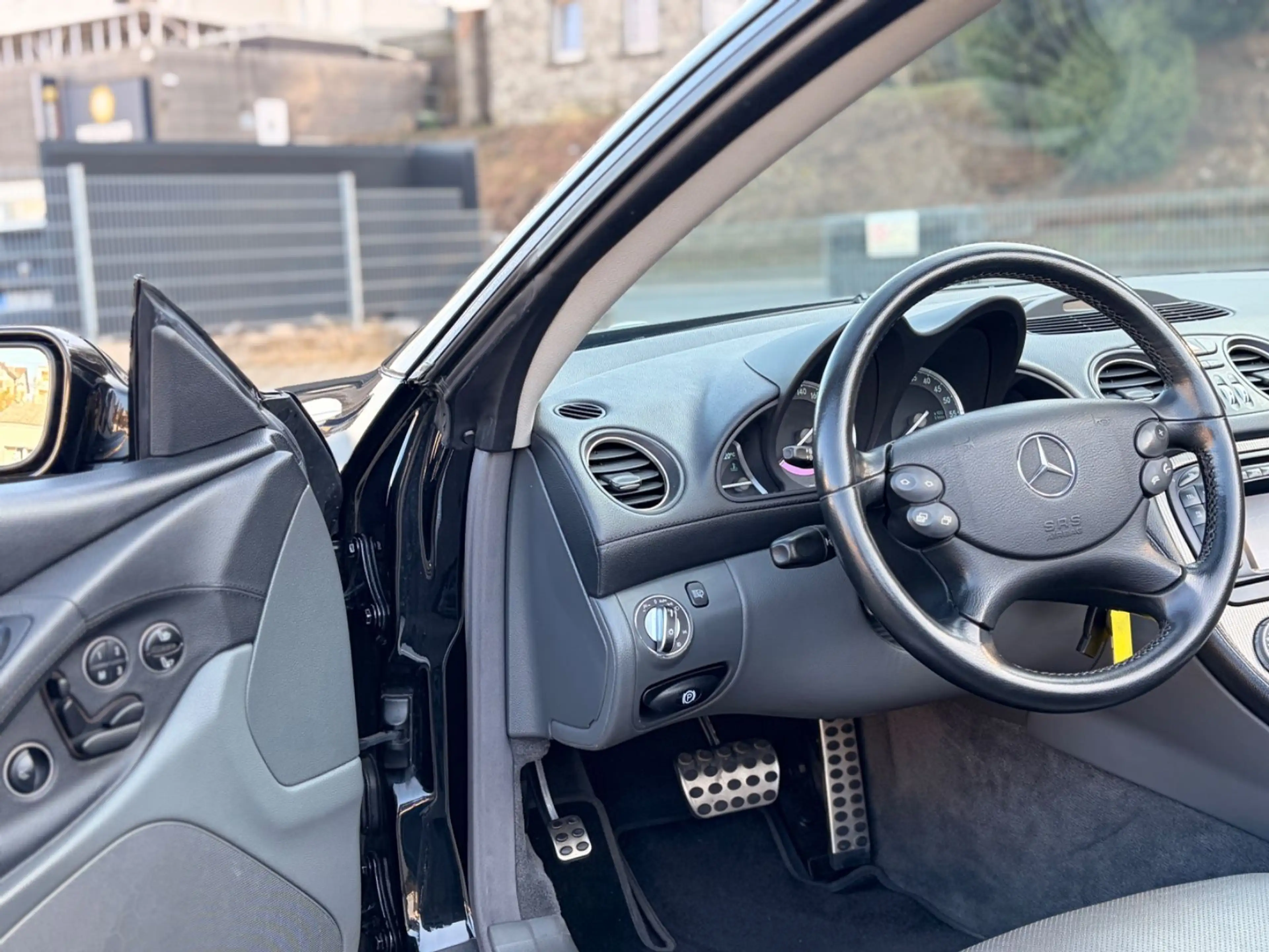 Mercedes-Benz SL 500 *Deutsches Auto+NAVI+Massage+BI-Xenon* — photo 14