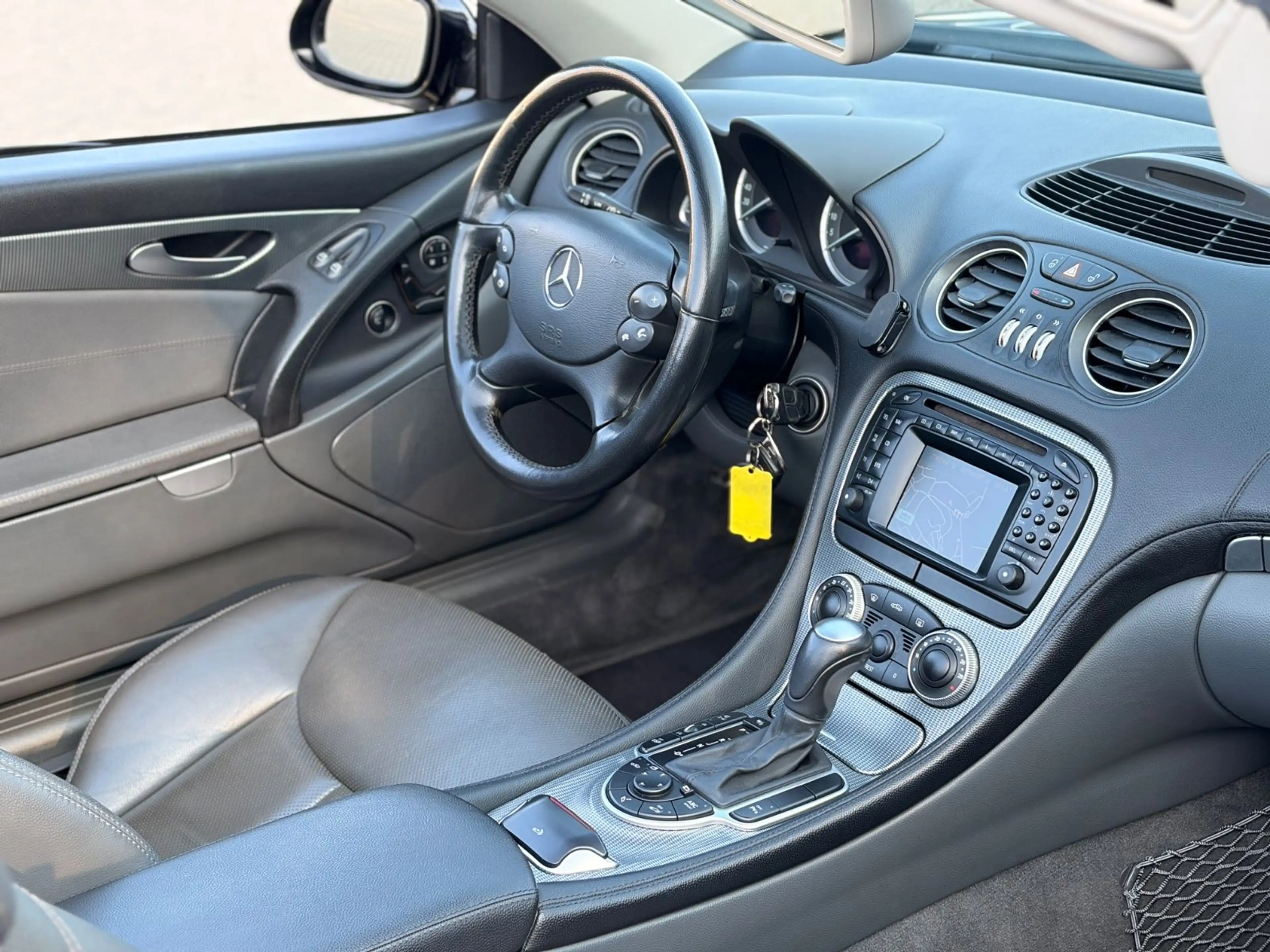 Mercedes-Benz SL 500 *Deutsches Auto+NAVI+Massage+BI-Xenon* — photo 8