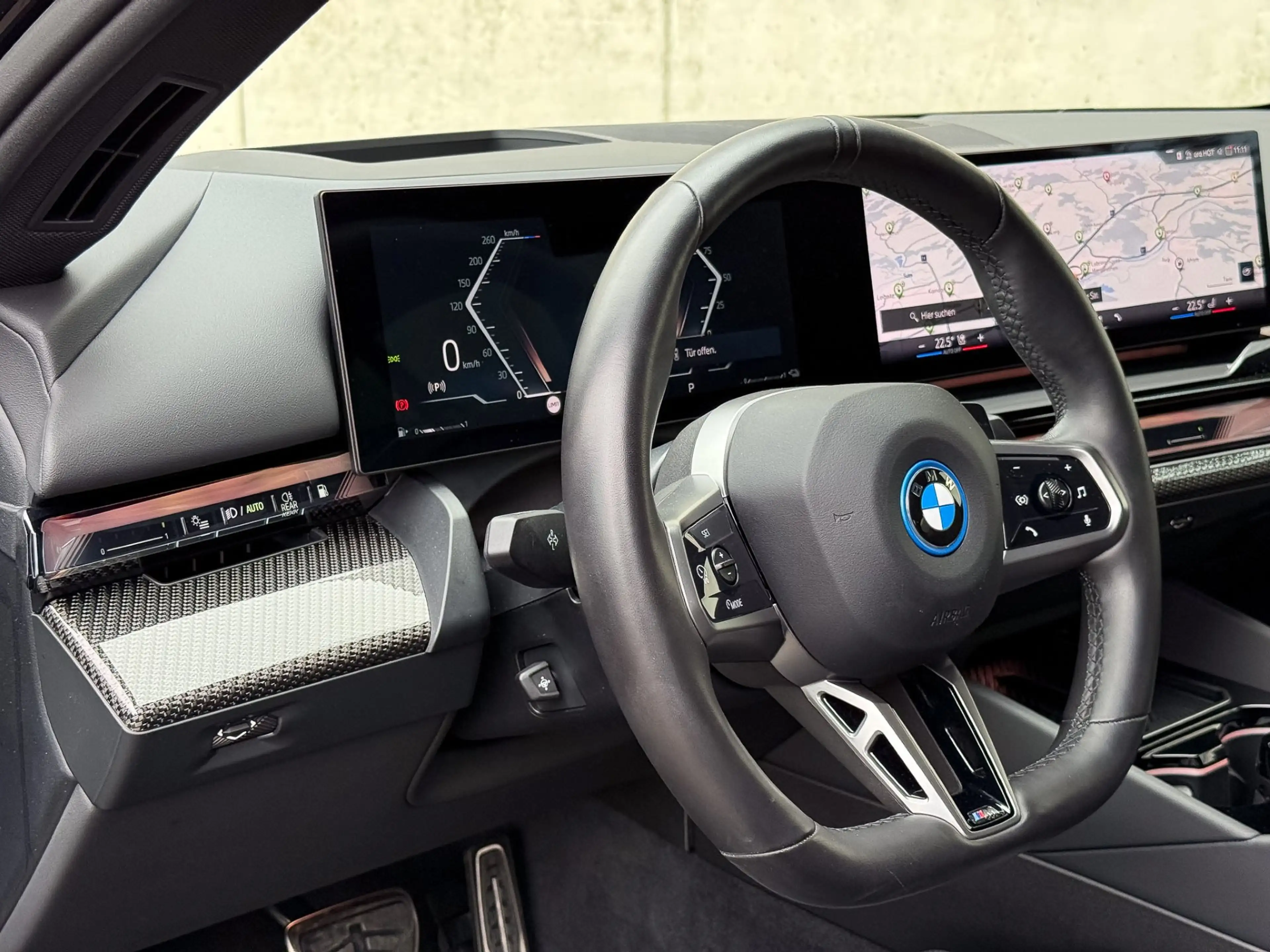 BMW 550 e xDrive M-Sportpaket — photo 10