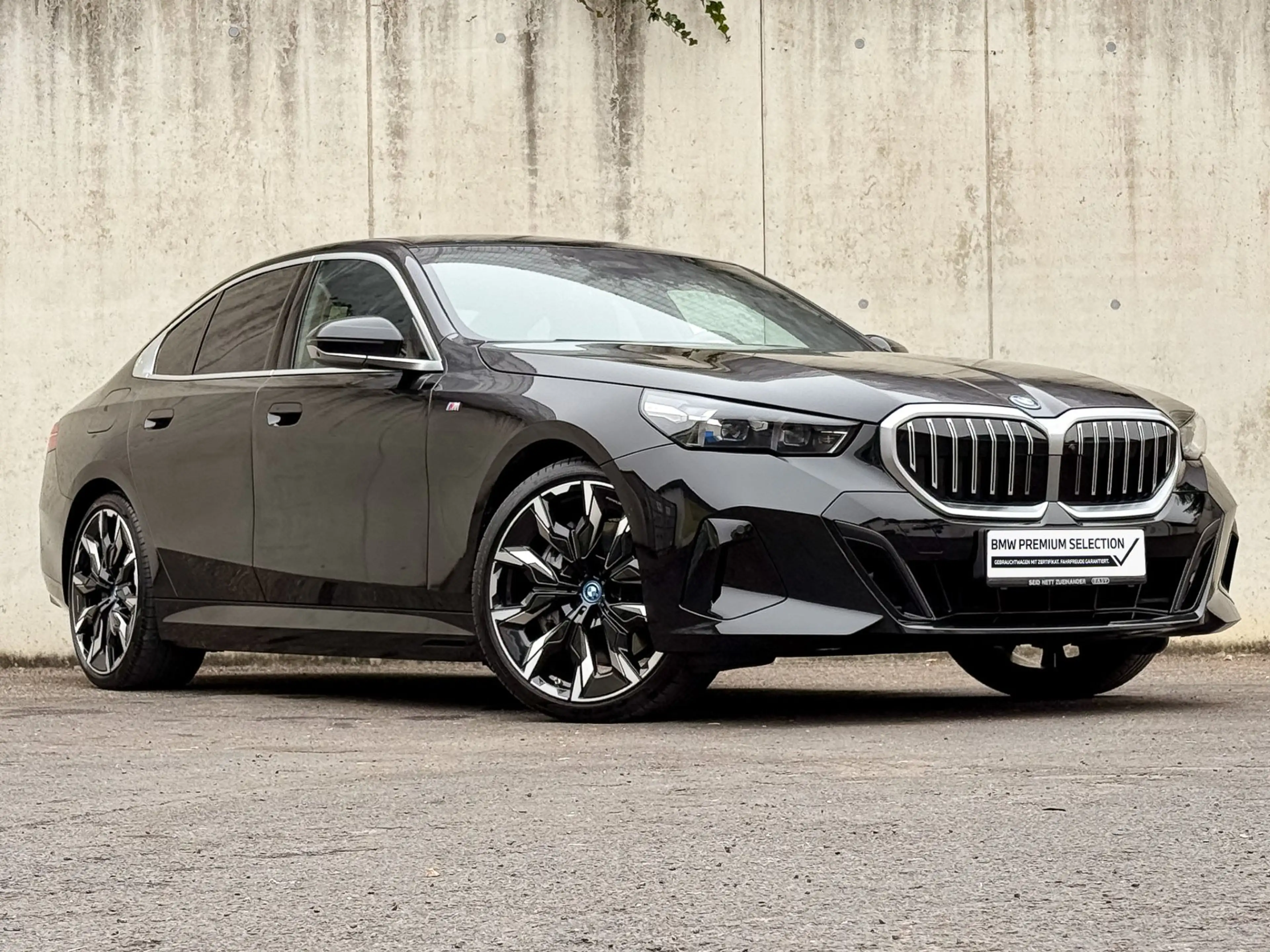 BMW 550 e xDrive M-Sportpaket — photo 4