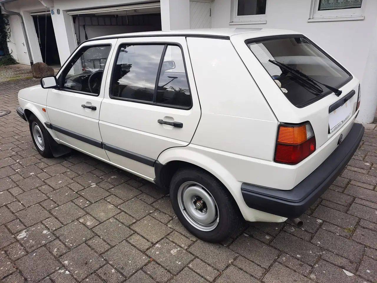Volkswagen Golf II CL Automatik 4-türig alpinweiß mit H-Zulassung, ohne Rost, foto 2