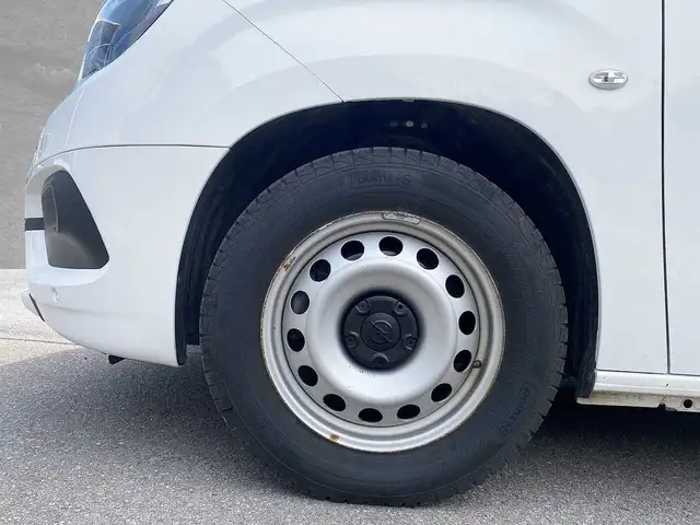 Opel Combo view 9