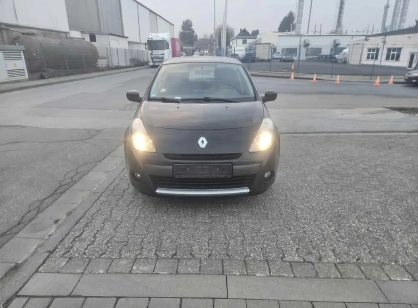 Renault Clio 1.2i 16v Dynamique - 1