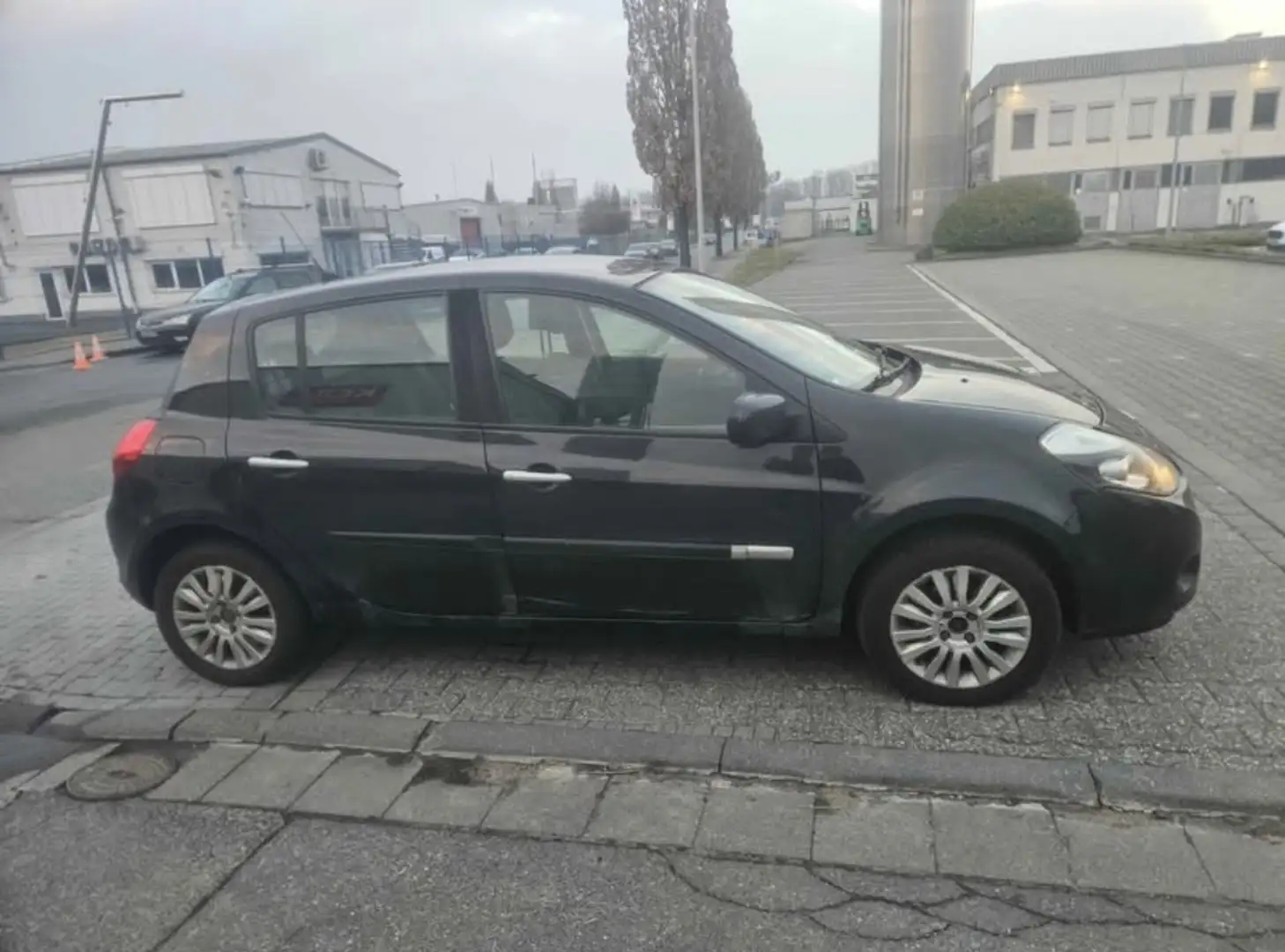 Renault Clio 1.2i 16v Dynamique - 2