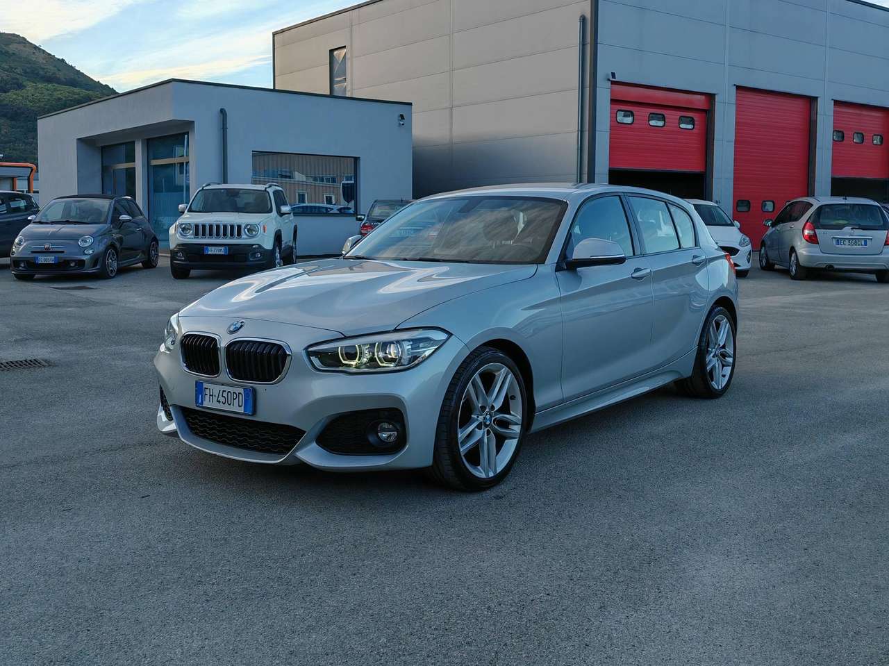 BMW 118 Serie 1 F/20-21 2015 118d Msport 5p