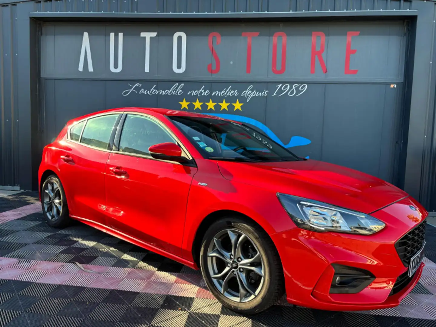 Ford Focus 1.5 ECOBLUE 120CH ST-LINE - 2