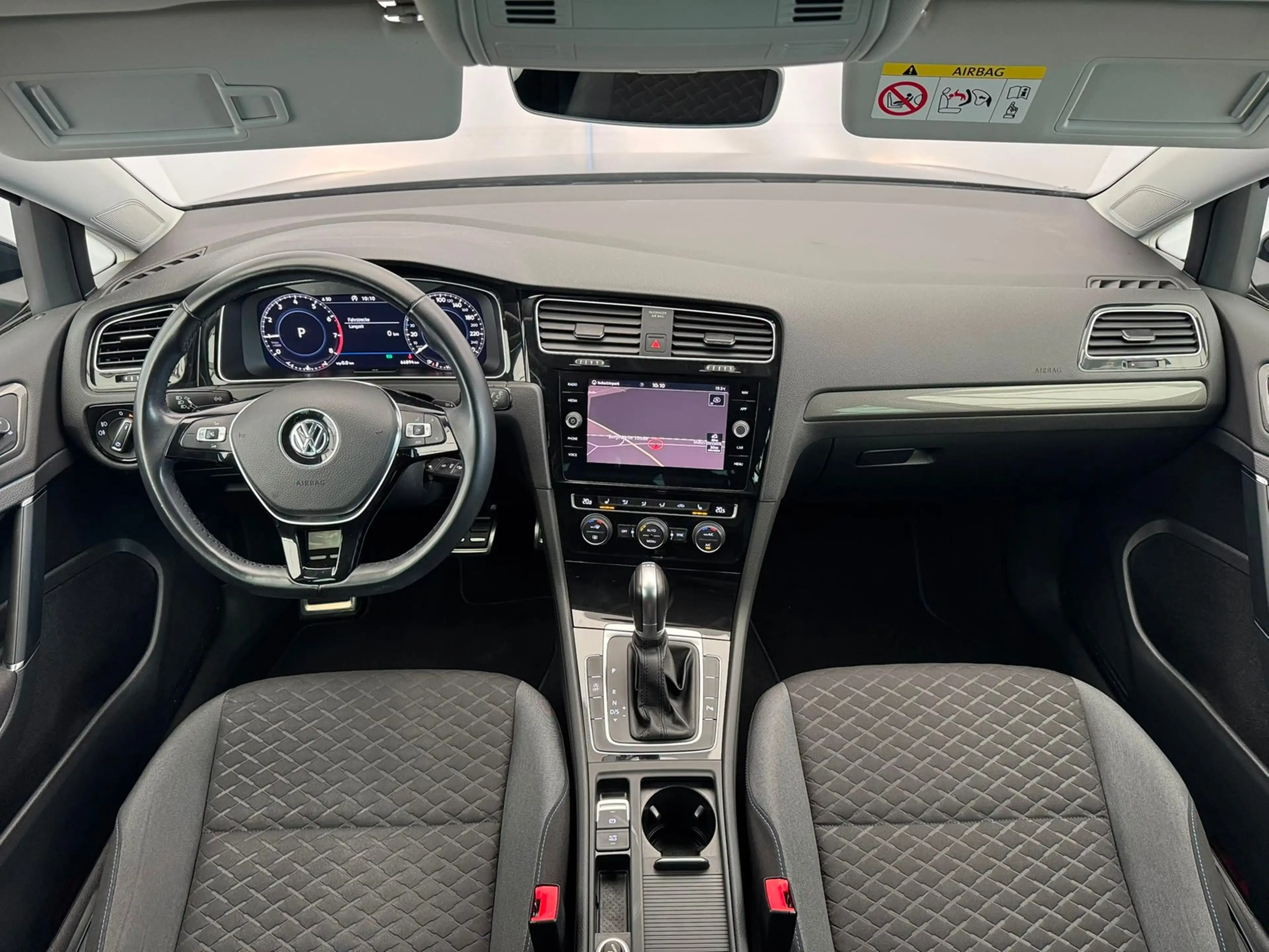Volkswagen Golf Join 1.0TSI DSG+VIRTUAL COCKPIT+SHZ+PDC+LED+BLU... — photo 2