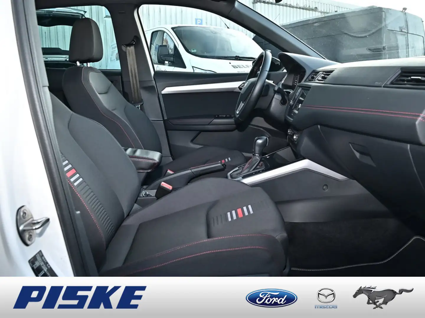 SEAT Arona TSI FR KLIMA PDC LED SCHEINWERFER - 2