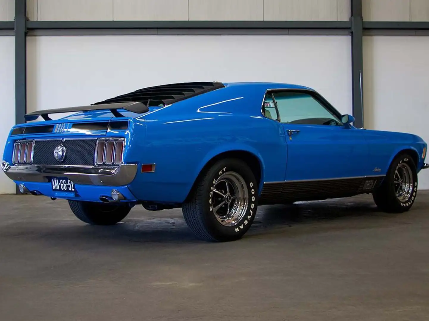 Ford Mustang Mach 1 Blauw - 2