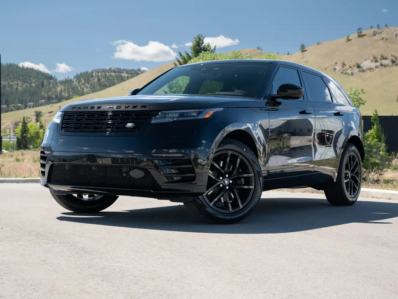 2026 Land Rover Range Rover Velar