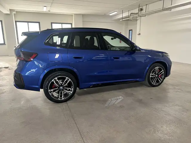 BMW X1 view 4