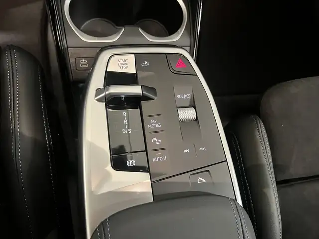 BMW X1 view 10