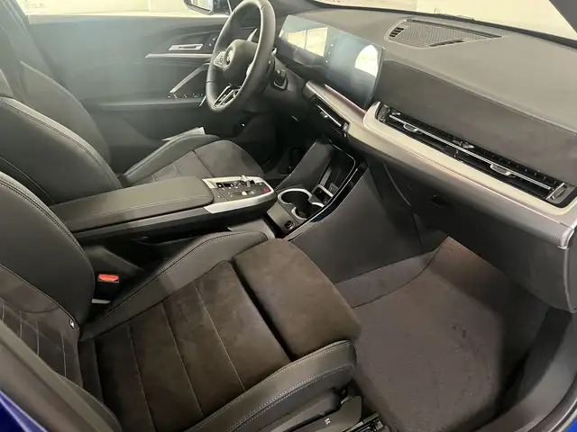 BMW X1 view 9
