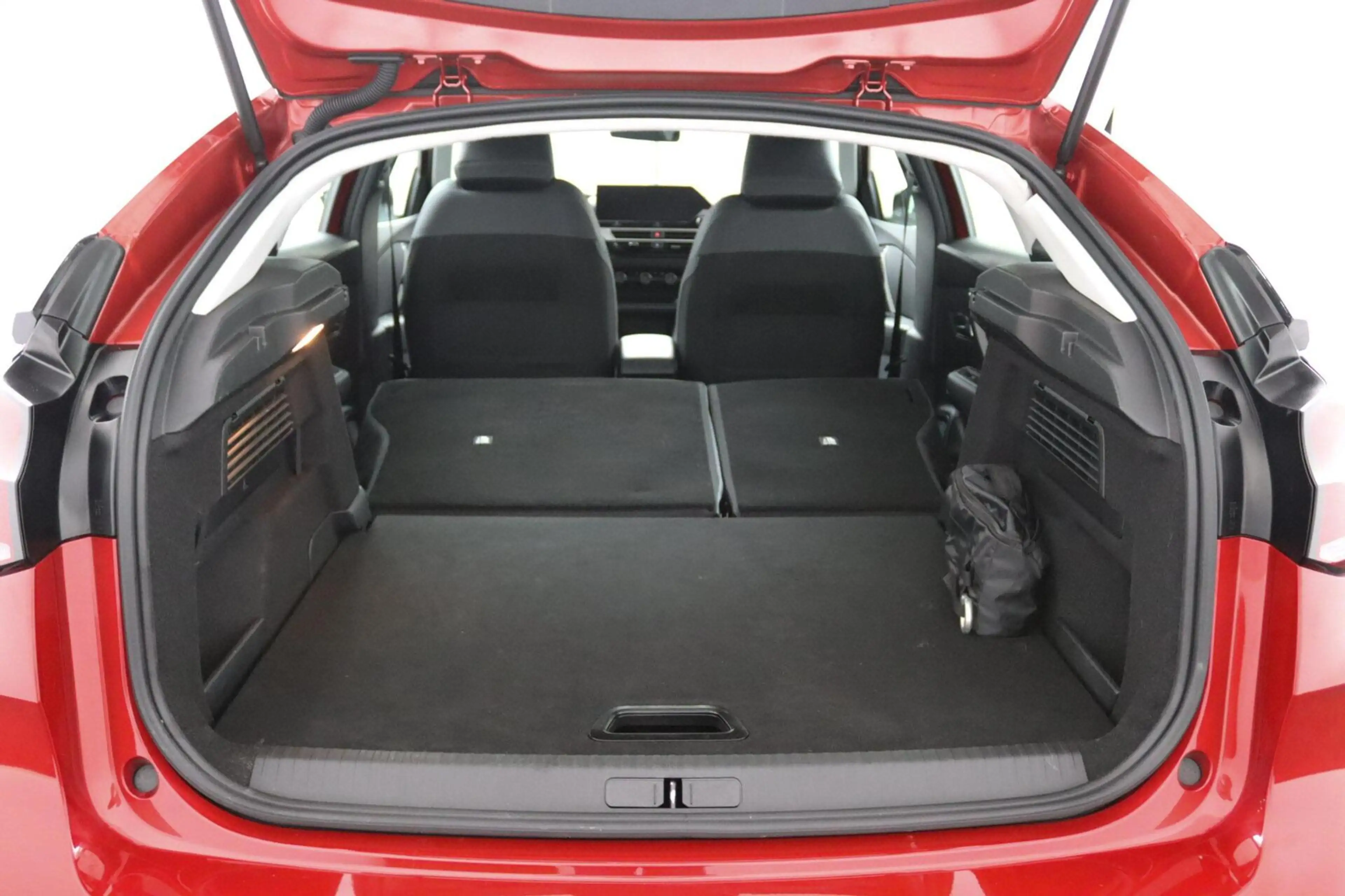 Citroen E-C4 Electric You 50 kWh — photo 35