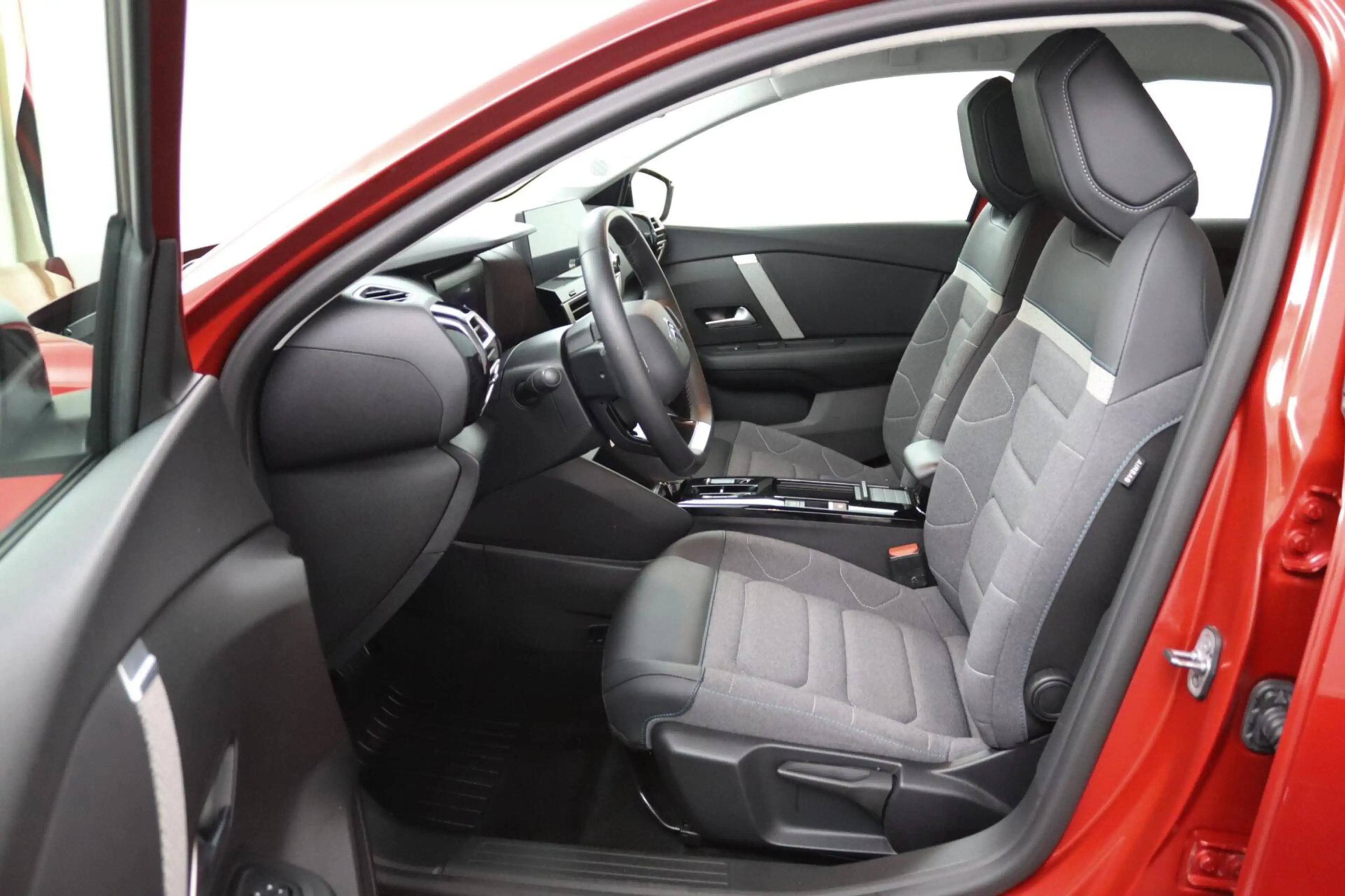 Citroen E-C4 Electric You 50 kWh — photo 4