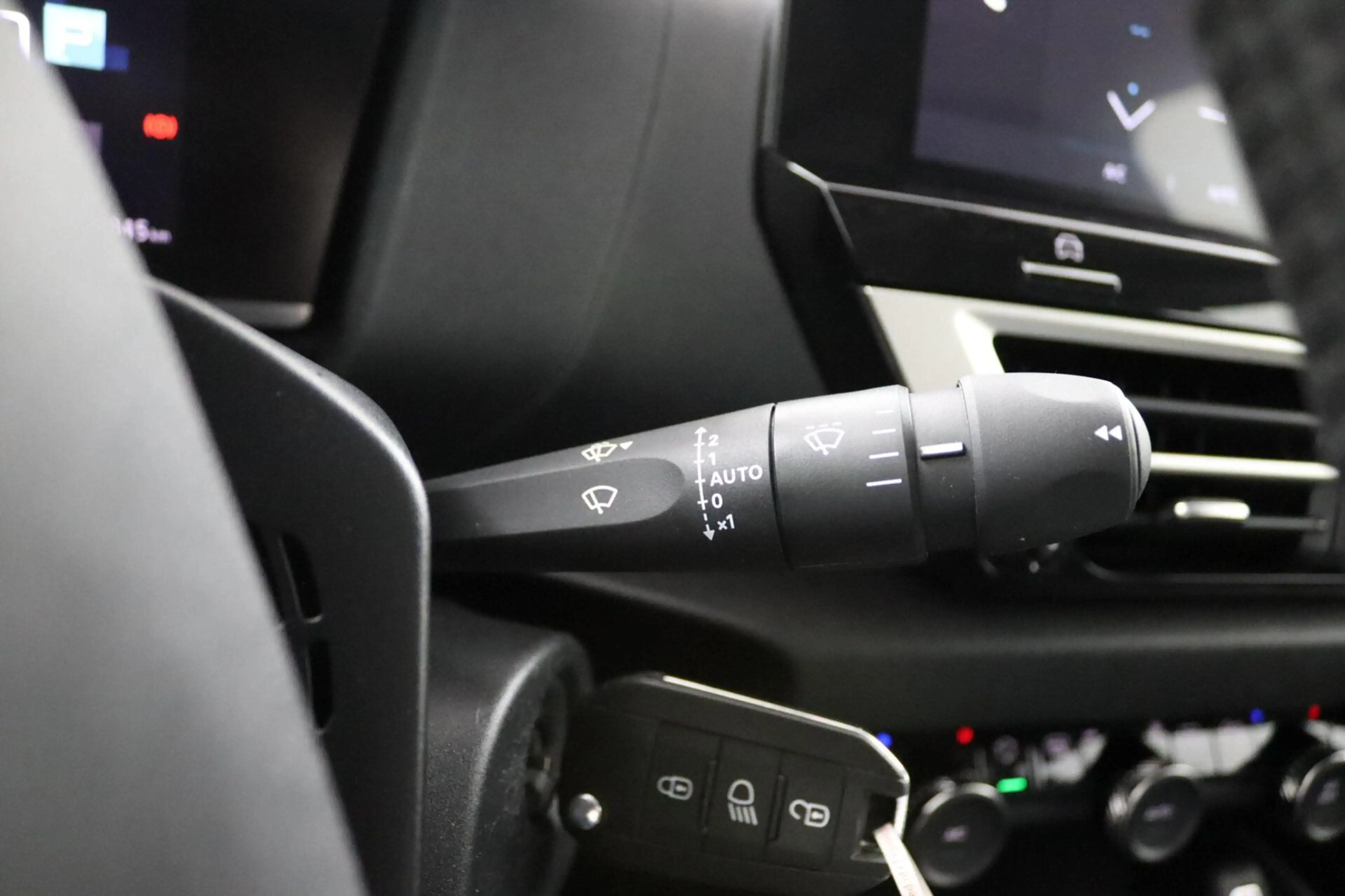 Citroen E-C4 Electric You 50 kWh — photo 20