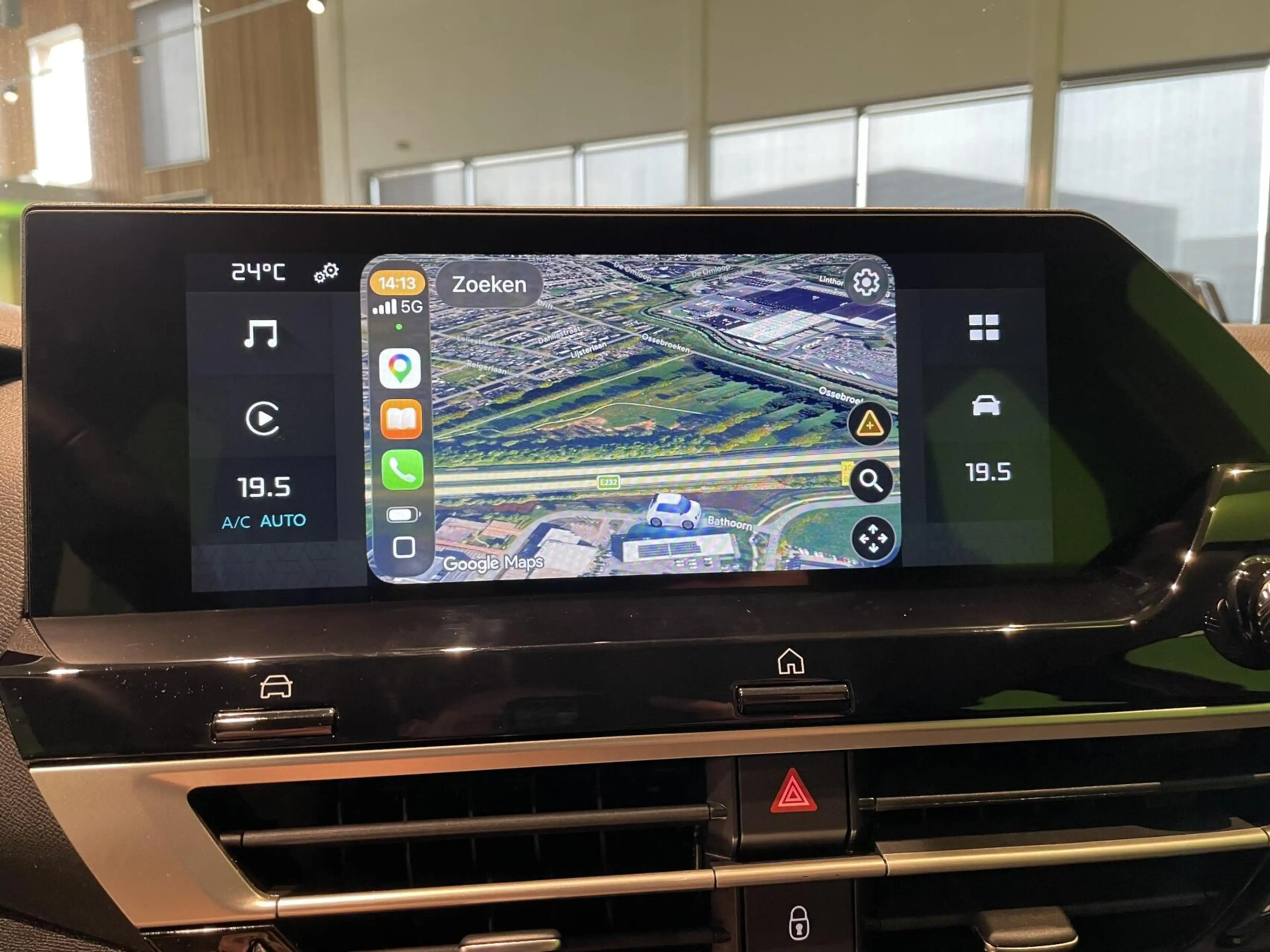 Citroen E-C4 Electric You 50 kWh — photo 22