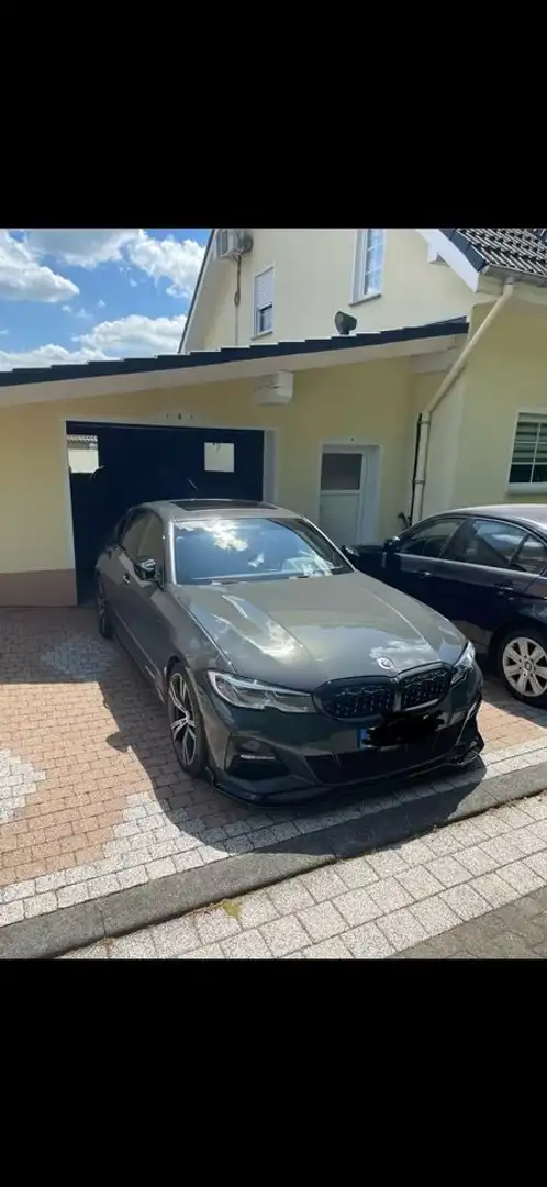 BMW 330 3er Plug-In-Hybrid 330e Aut. M Sport Grey - 2