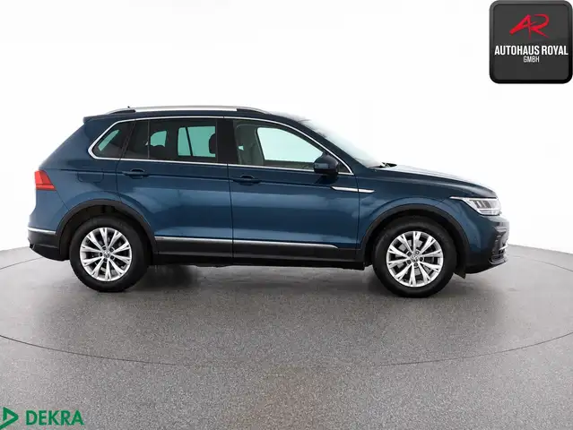 Volkswagen Tiguan view 6