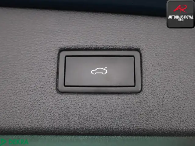 Volkswagen Tiguan view 21