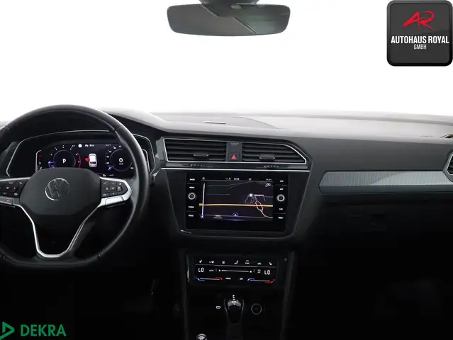 Volkswagen Tiguan view 9