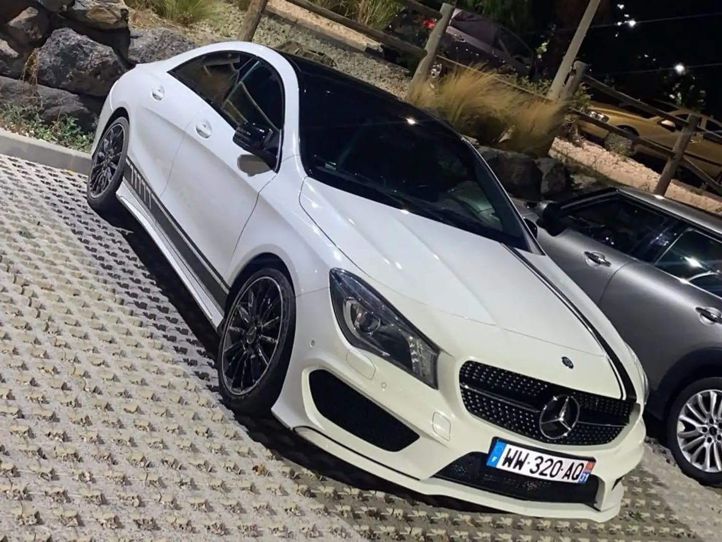 Mercedes-Benz CLA 220 CLA 220 CDI Inspiration 7-G DCT A Blanc - 1