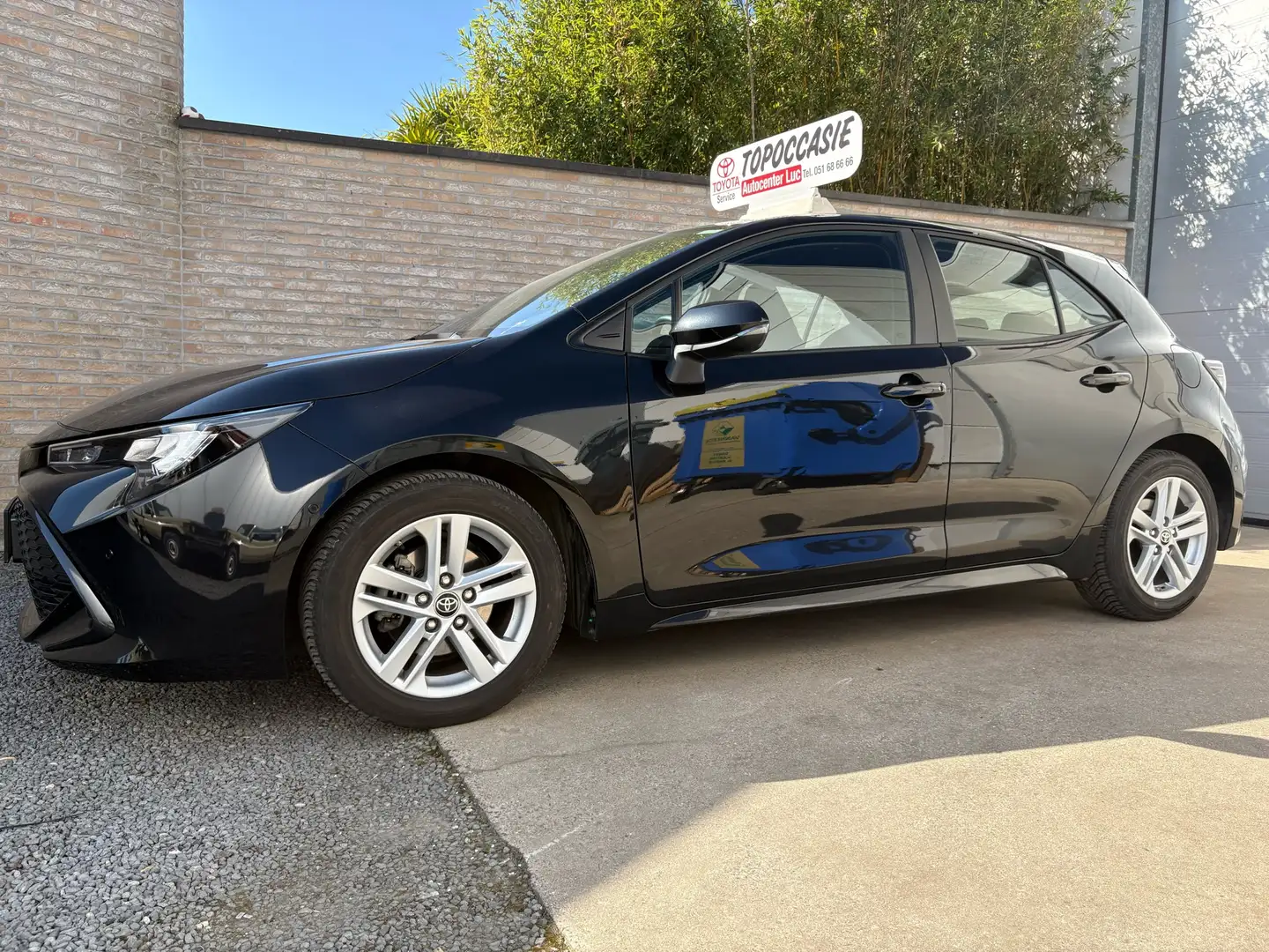 Toyota Corolla 1.8 HYBRID AT/BUSINESS PACK/€18950+/17650km Schwarz - 1