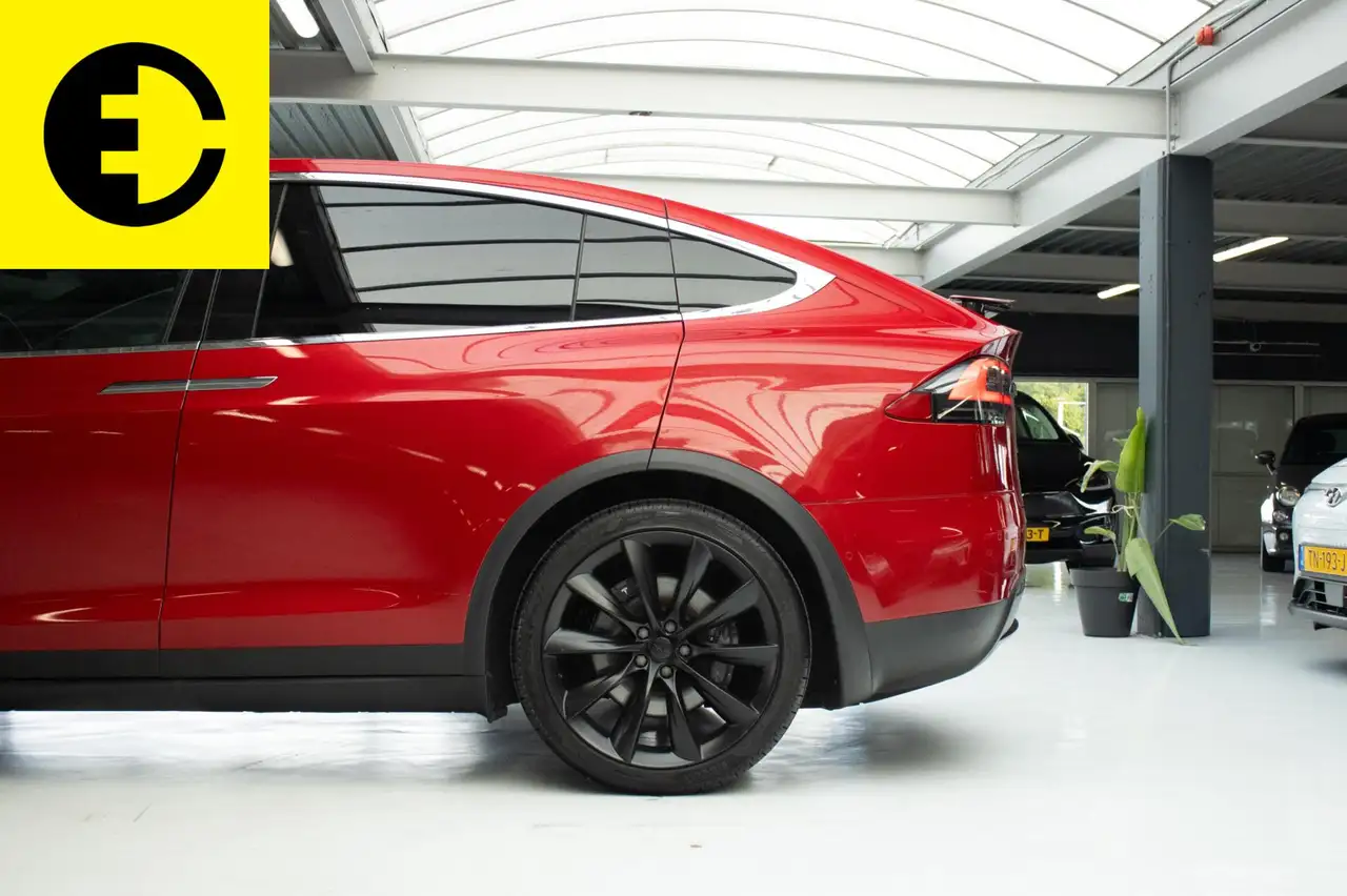 TESLA MODEL X 90D 428CH - SUPERCHARGE GRATUITE - CAMÉRA 360 - SELLERIE CUIR