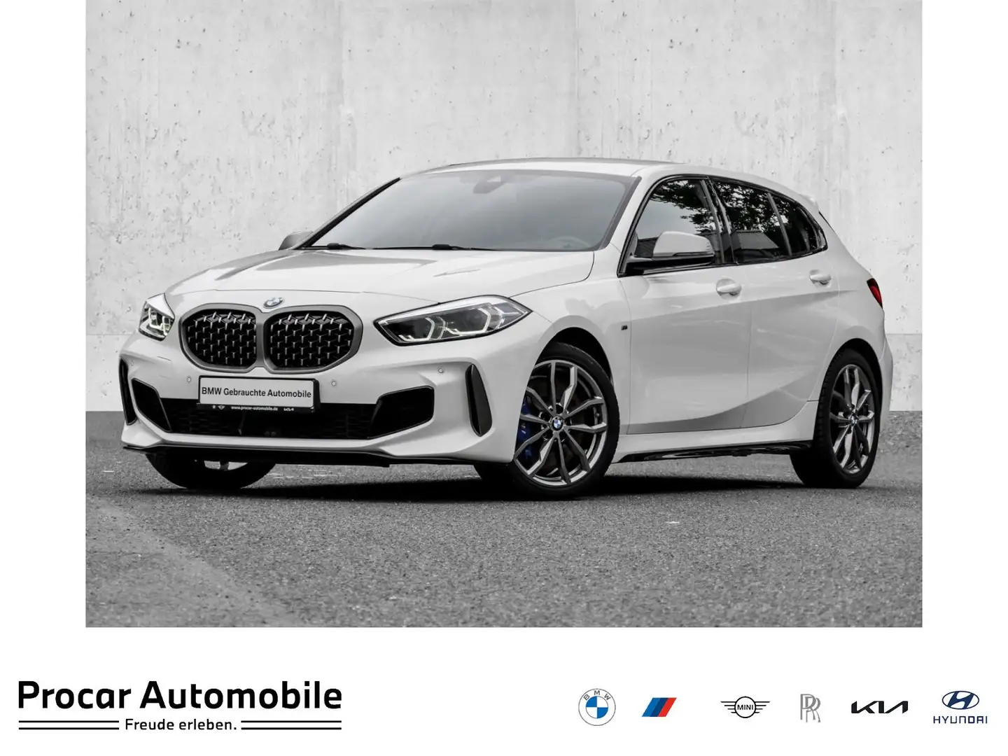 BMW 135 M135 xDrive HiFi+HuD+LED+SHZ+LHZ+LC PROF Blanc - 1
