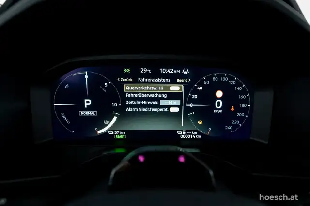 Mitsubishi Outlander view 15